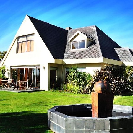 Mandalay Beach Guest House Bloubergstrand Luaran gambar