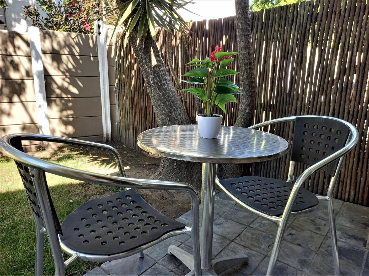 Mandalay Beach Guest House Bloubergstrand Luaran gambar
